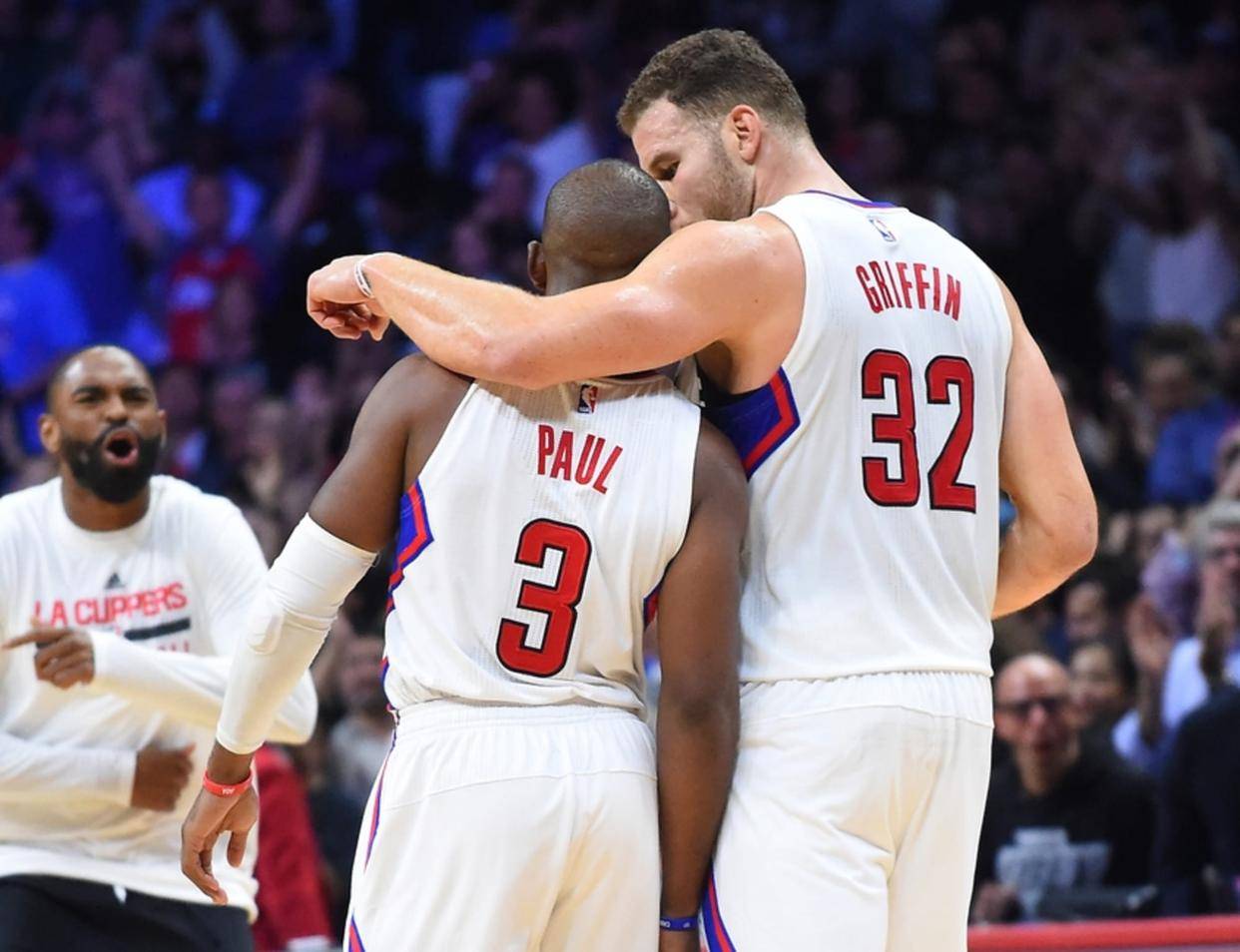 加时末段洛杉矶快船备战荷甲；再遭质疑细节曝光；引发热议；球队文化再被提及的简单介绍