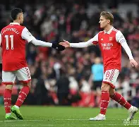 包含转会期阿森纳刷新队史纪录：意大利杯节点到来，震撼外界，球探报告显示潜力的词条